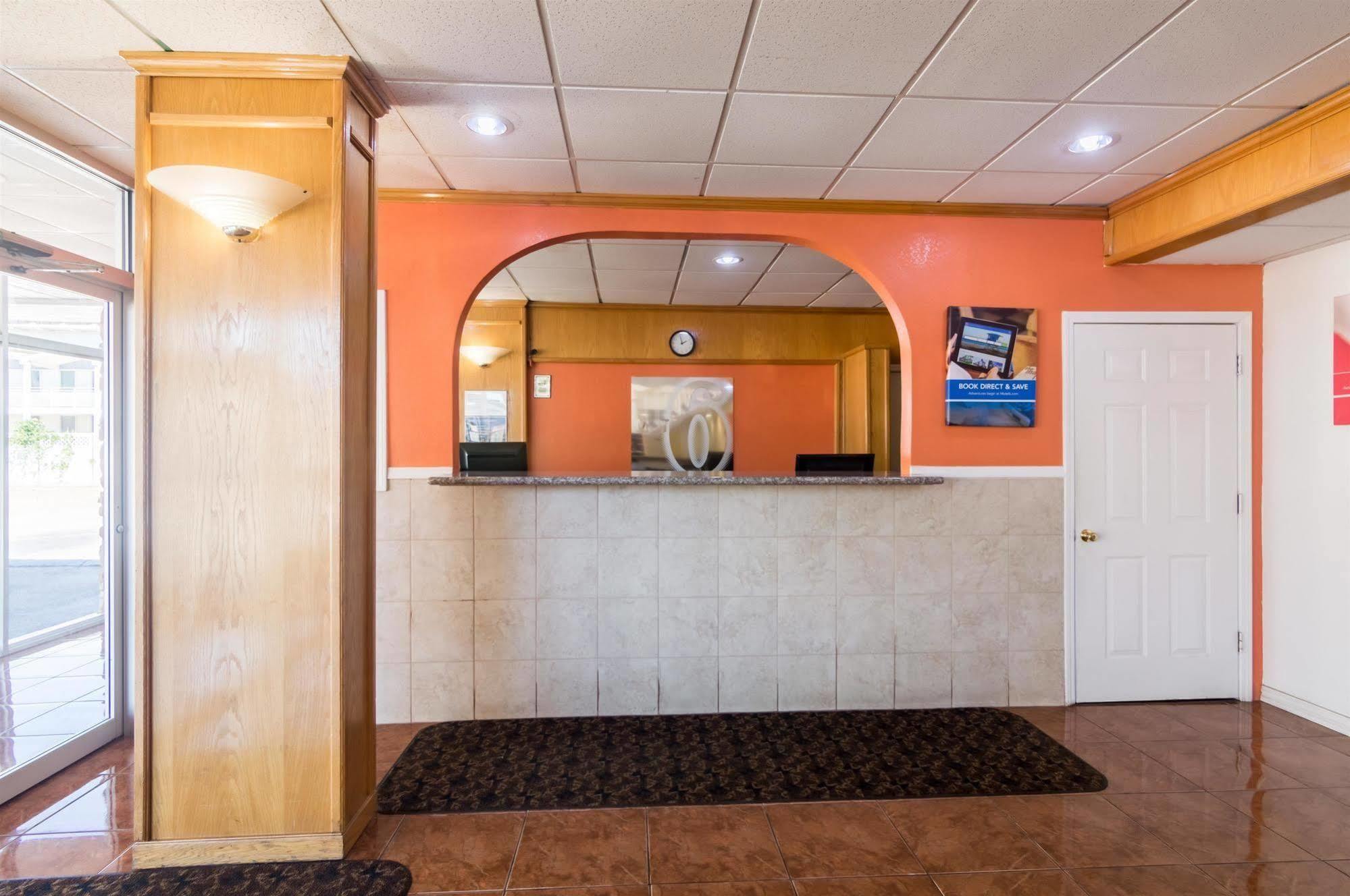 Delux Inn Wichita Falls Eksteriør billede
