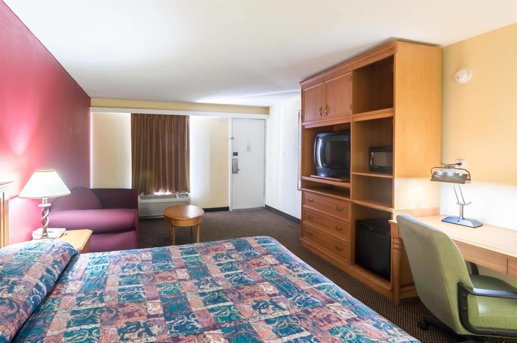 Delux Inn Wichita Falls Eksteriør billede